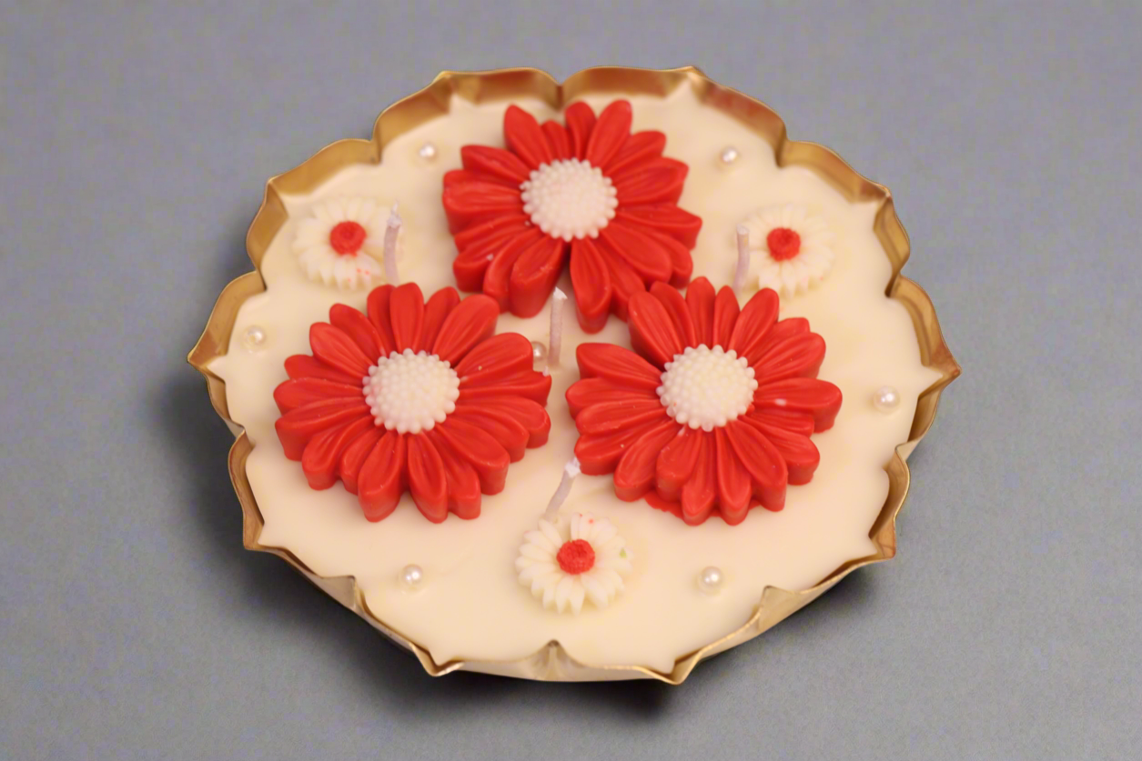 Daisy Charm Urli Candle