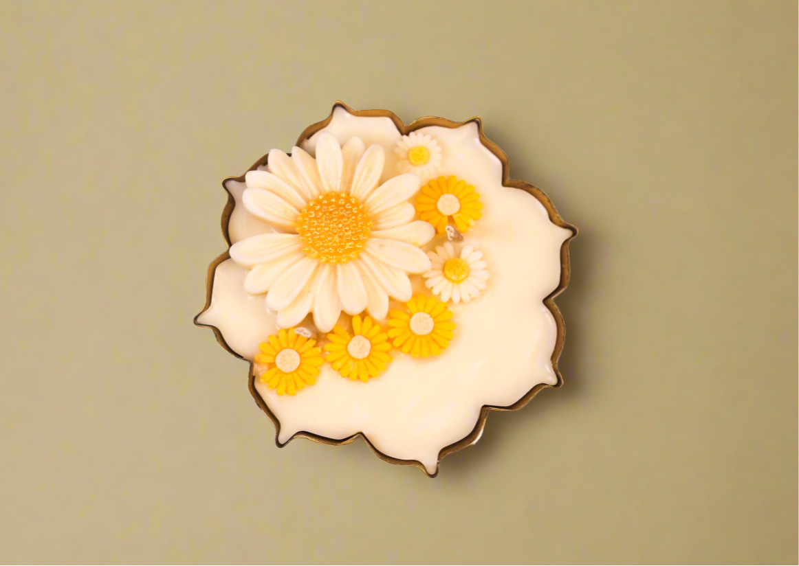 Urli Daisy Candle