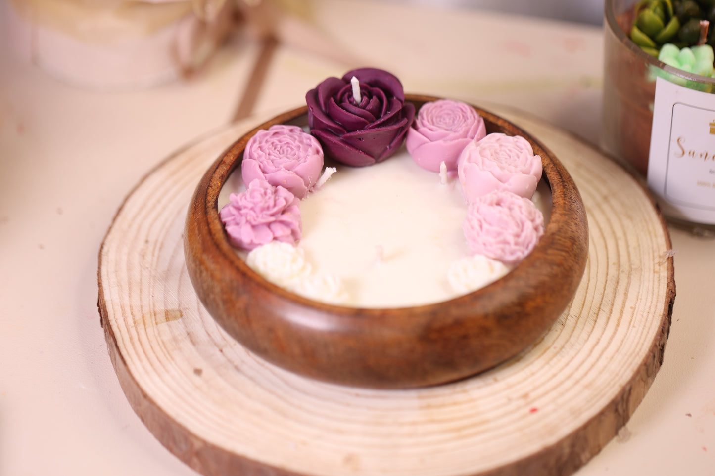 Flower wooden Bowl Scented Candle