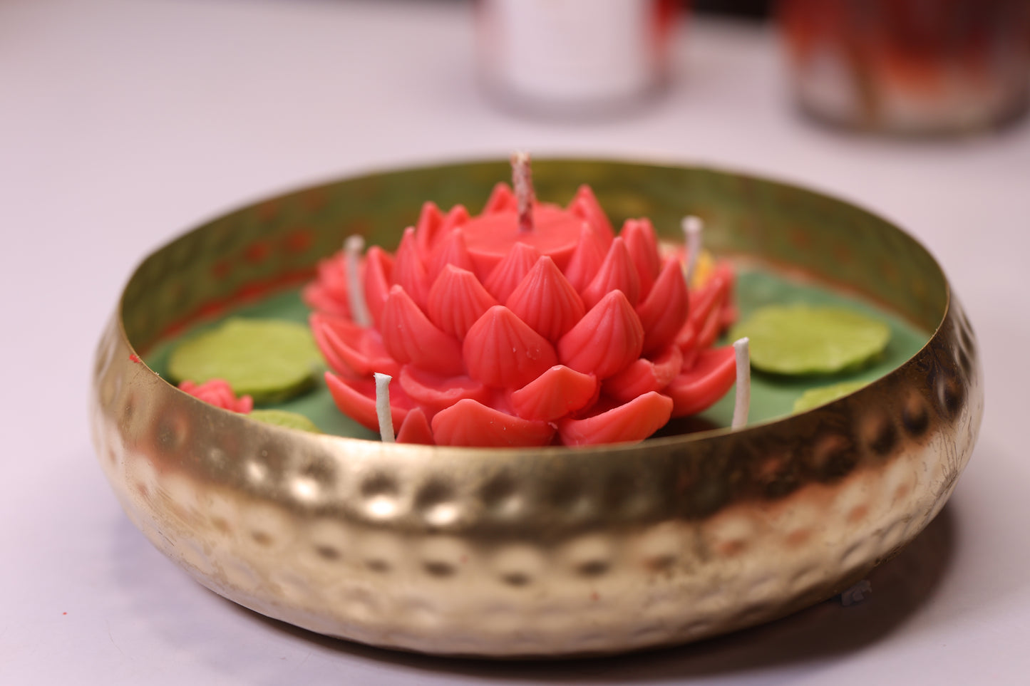 Urli Lotus Pond Scented Candle