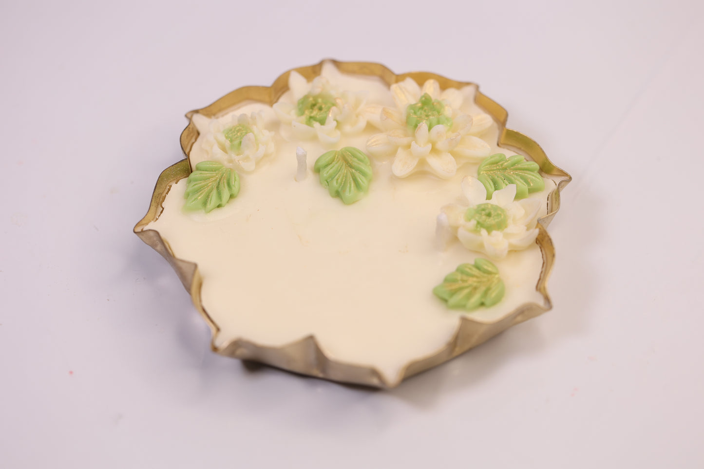 Urli Flower Scented Candle
