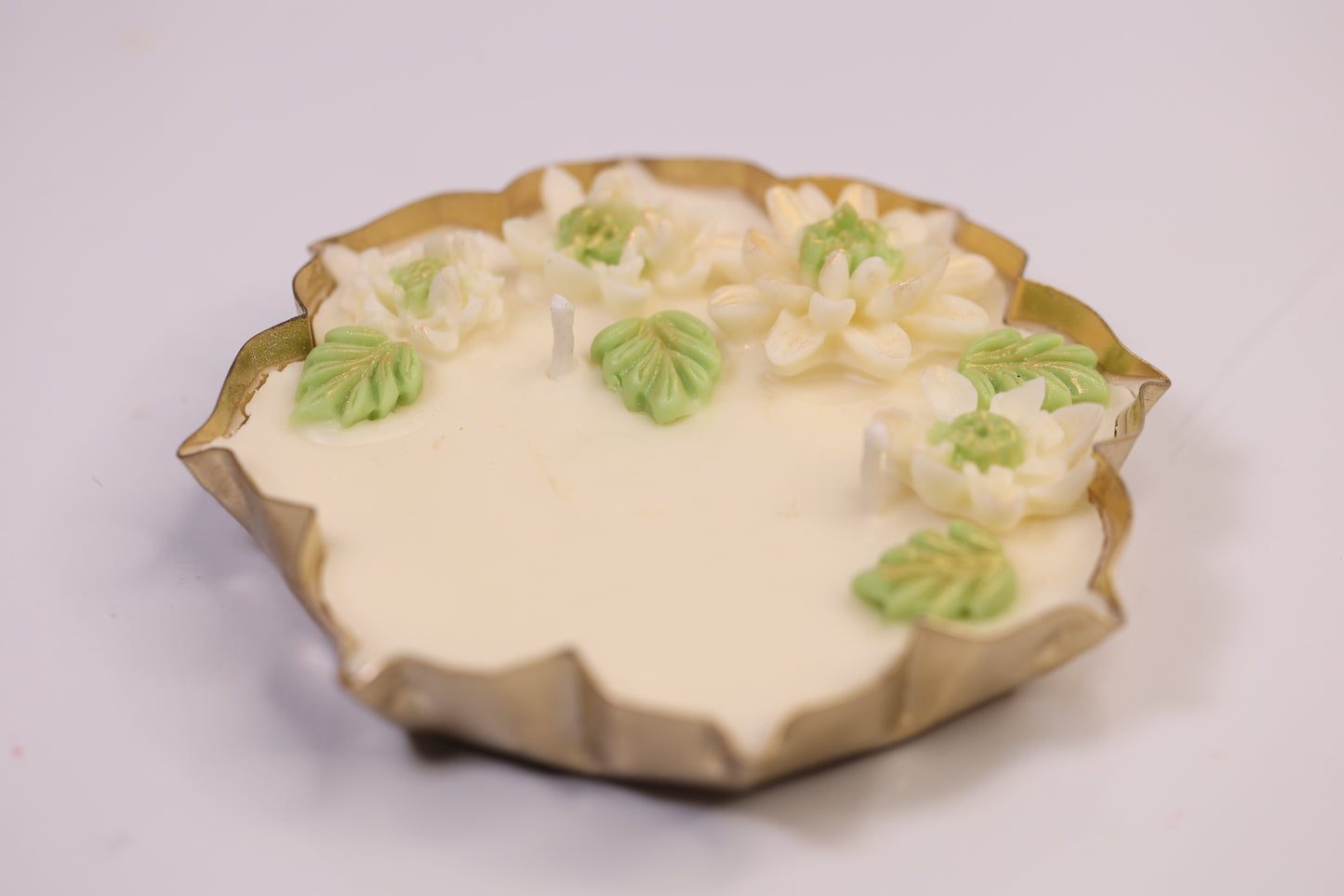 Urli Flower Scented Candle