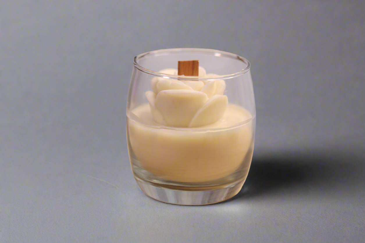Rose Bloom Scented Candle