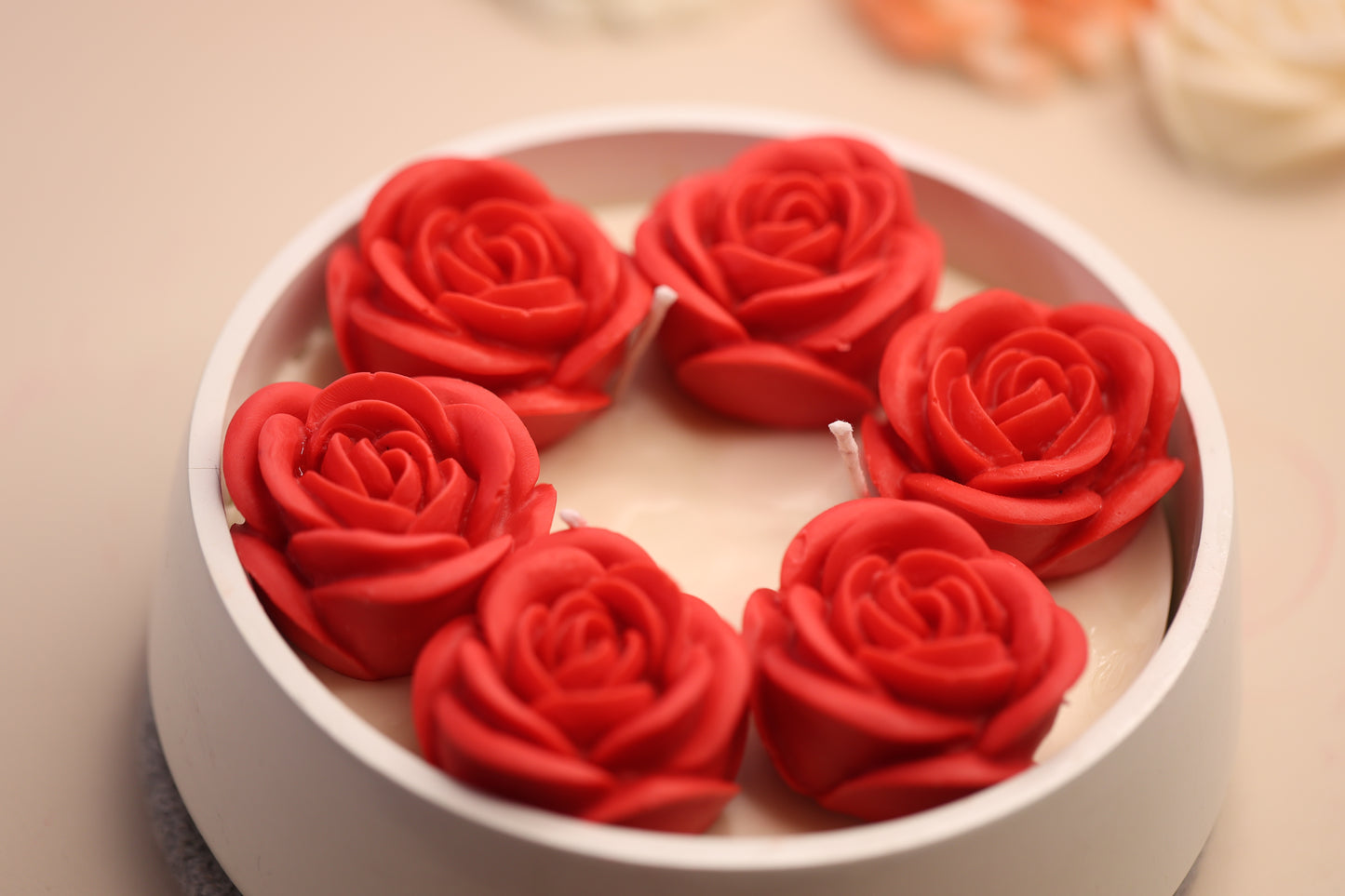 6 Roses Bowl