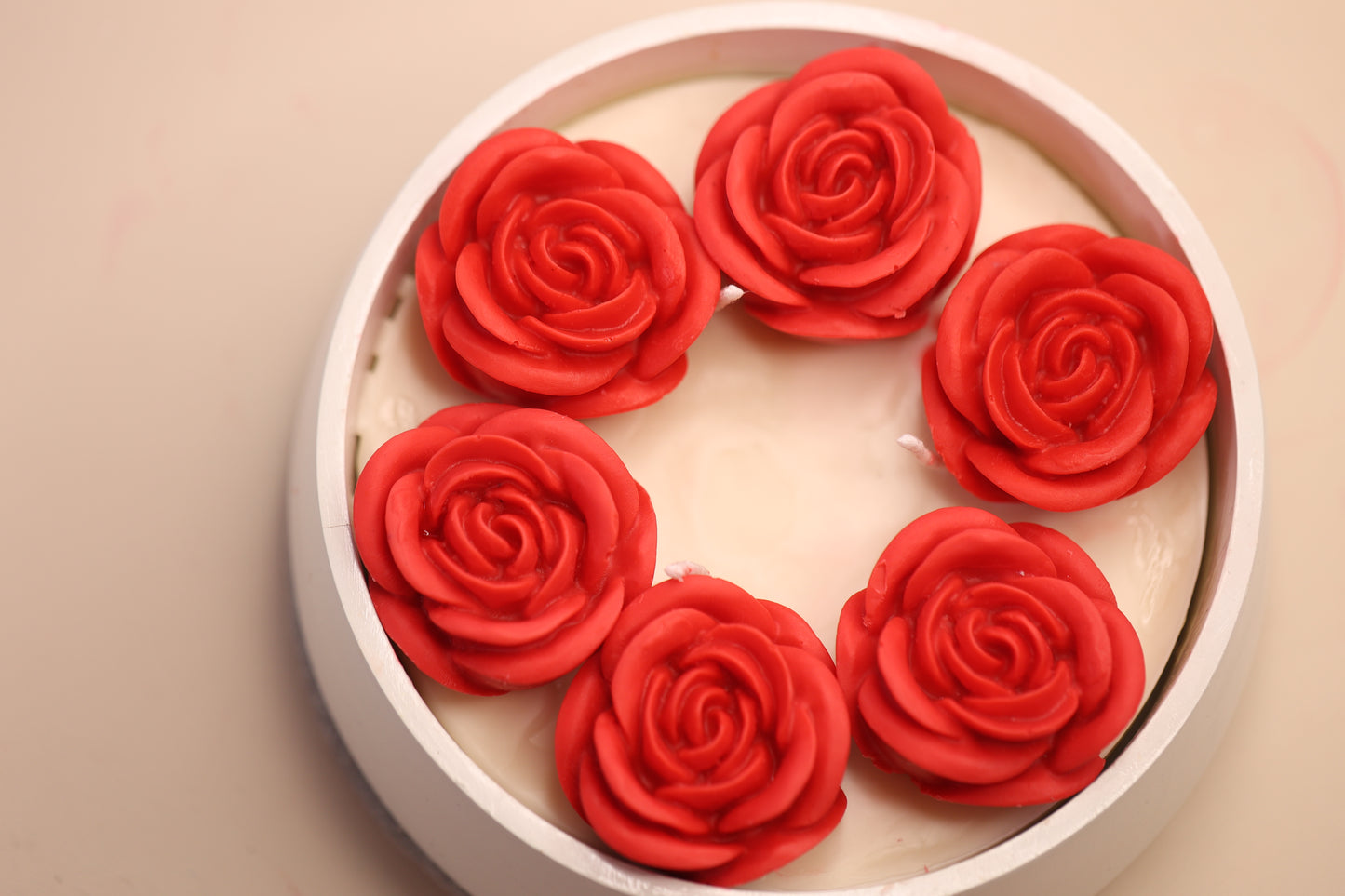 6 Roses Bowl